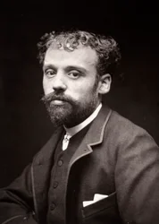 Konstnären Edouard Bisson porträtterad med anledning av Salongen i Paris, 1885